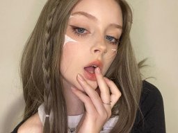 beautiful-students-260924-260924-050