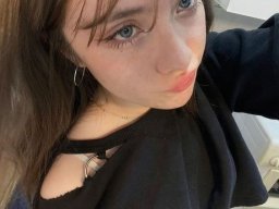 beautiful-students-260924-260924-050