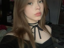 beautiful-students-260924-260924-050