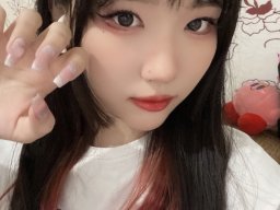 beautiful-students-260924-260924-051