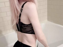 beautiful-students-260924-260924-051