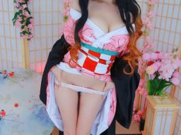 beautiful-students-260924-260924-051