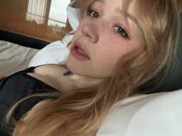 beautiful-students-260924-260924-051
