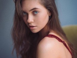 beautiful-students-260924-260924-051