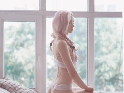 beautiful-students-260924-260924-052