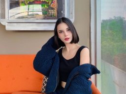 beautiful-students-260924-260924-052