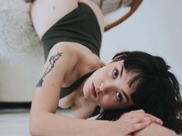 beautiful-students-260924-260924-052