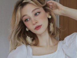 beautiful-students-260924-260924-052