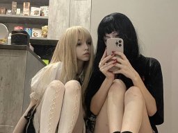 beautiful-students-260924-260924-053