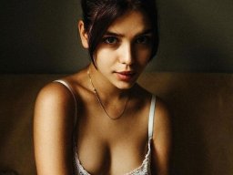 beautiful-students-260924-260924-053