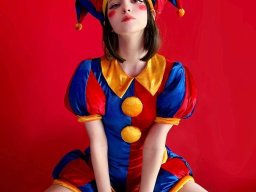 beautiful-students-260924-260924-053