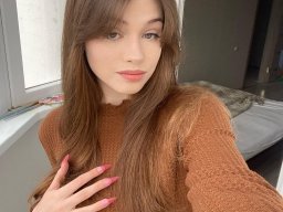 beautiful-students-260924-260924-054