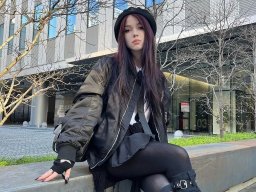 beautiful-students-260924-260924-054