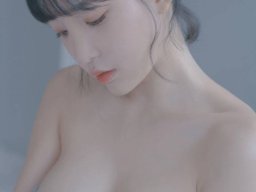 beautiful-students-260924-260924-055