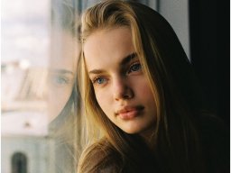 beautiful-students-260924-260924-056