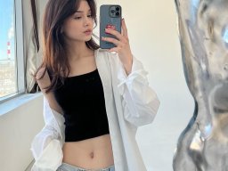 beautiful-students-260924-260924-056