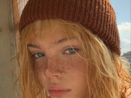 beautiful-students-260924-260924-057
