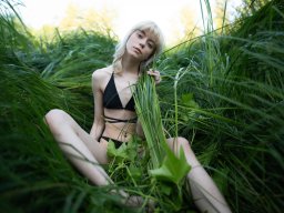 beautiful-students-260924-260924-057