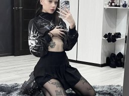 beautiful-students-260924-260924-057