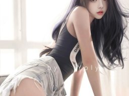 beautiful-students-260924-260924-057
