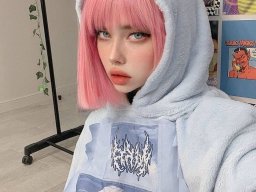 beautiful-students-260924-260924-057