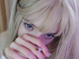 beautiful-students-260924-260924-058