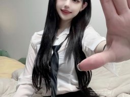 beautiful-students-260924-260924-058
