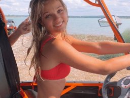 beautiful-students-260924-260924-058