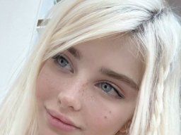 beautiful-students-260924-260924-058