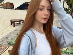 beautiful-students-260924-260924-058