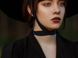 beautiful-students-260924-260924-059