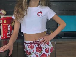 beautiful-students-260924-260924-059
