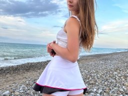 beautiful-students-260924-260924-059