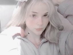 beautiful-students-260924-260924-059