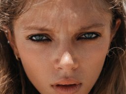 beautiful-students-260924-260924-059
