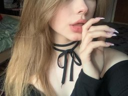 beautiful-students-260924-260924-060
