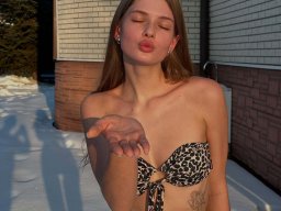 beautiful-students-260924-260924-060