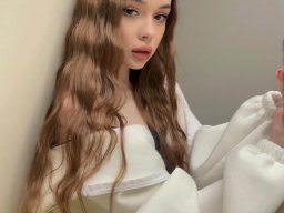 beautiful-students-260924-260924-060