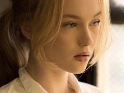 beautiful-students-260924-260924-061