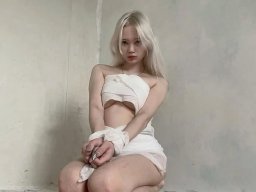 beautiful-students-260924-260924-061