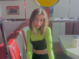 beautiful-students-260924-260924-061