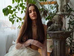 beautiful-students-260924-260924-062