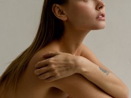 beautiful-students-260924-260924-063
