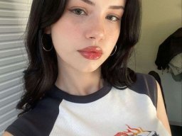 beautiful-students-260924-260924-063