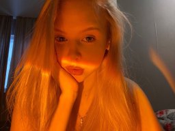 beautiful-students-260924-260924-063