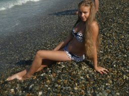 beautiful-students-260924-260924-064