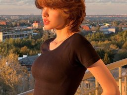 beautiful-students-260924-260924-064