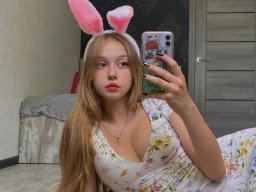 beautiful-students-260924-260924-064