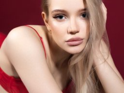 beautiful-students-260924-260924-064