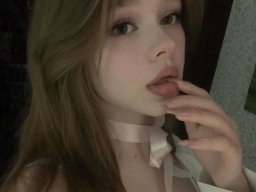 beautiful-students-260924-260924-064